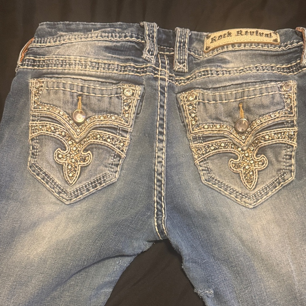 Rock Revival (style LIGEIA) Distressed Bootcut Bootcut w/Embellished Detail